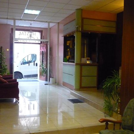 Hostal El Centro Уеска Екстер'єр фото